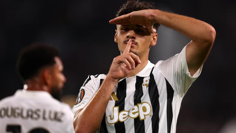 Juve a valanga, Nec travolto: 5-0. La prima gioia di Alajbegovic