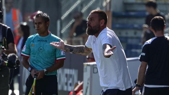 Il Genoa perde anche a Parma, ora De Rossi è a rischio esonero