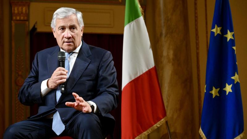 Tajani si scusa: “Mi spiace, le mie parole sono state fraintese. Mai offeso le donne”