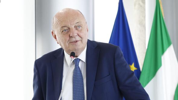 Sì del Senato al nucleare. Pichetto: “Ora è legge. Prime centrali nel 2033”