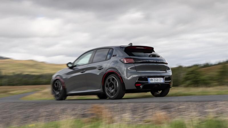 Peugeot E-208 GTi, 281 Cv per riscoprire il gusto della guida