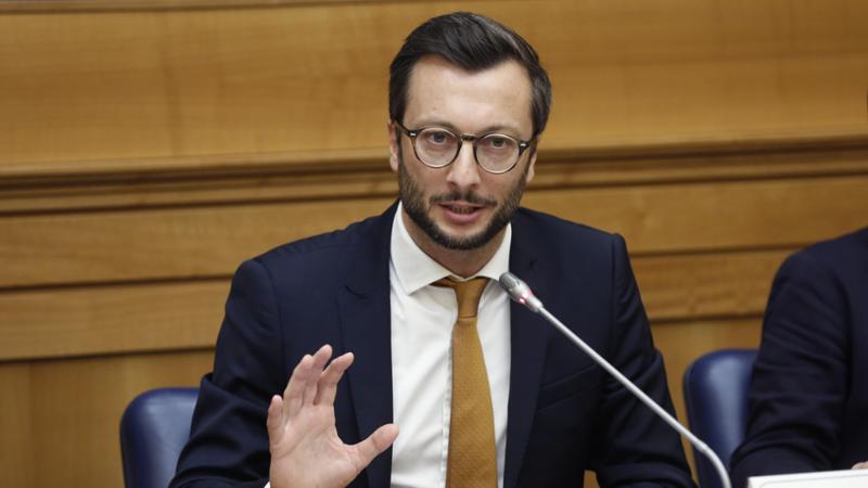 Fastweb + Vodafone blocca il prezzo della luce per due anni: “Facciamo la nostra parte”