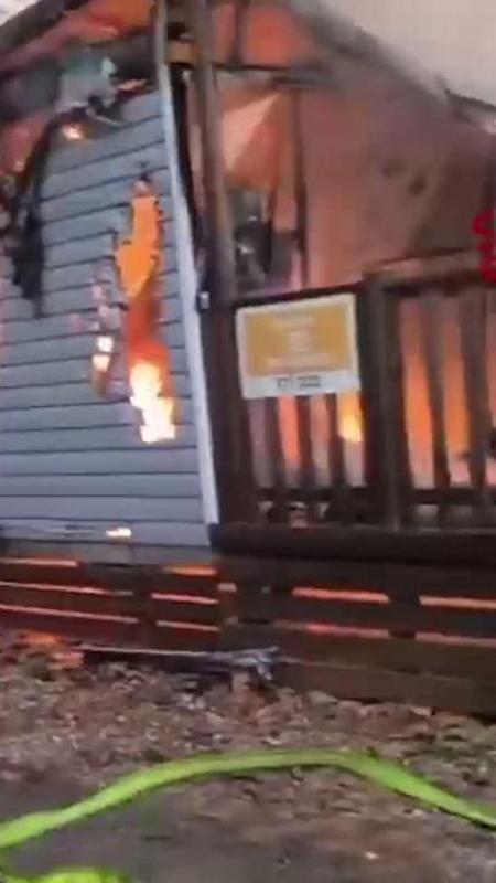 Peschiera del Garda, Incendio nel campeggio a 5 stelle: un ferito grave e altri 23 soccorsi