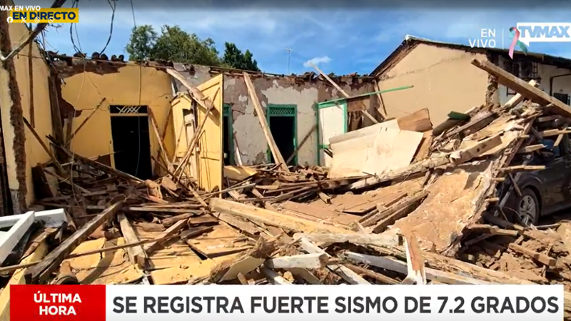 PANAMA SOTTO SHOCK: Terremoto di 7.6 Magnitudo Scatena Timori di Tsunami!