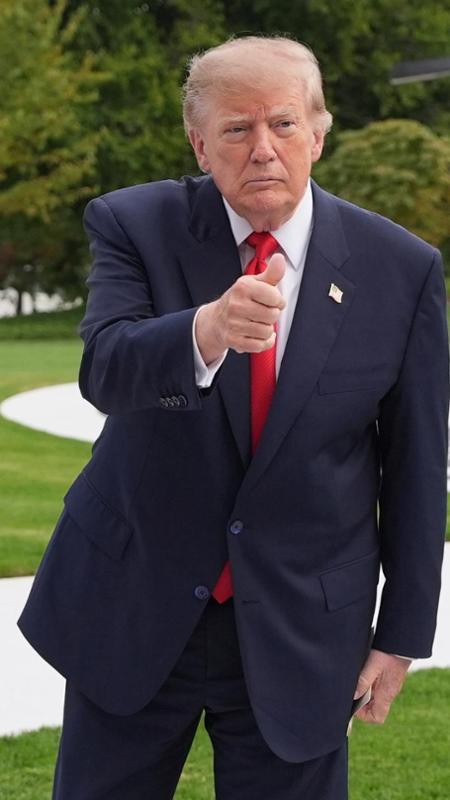 Trump ipotizza un incontro con Meloni in Florida