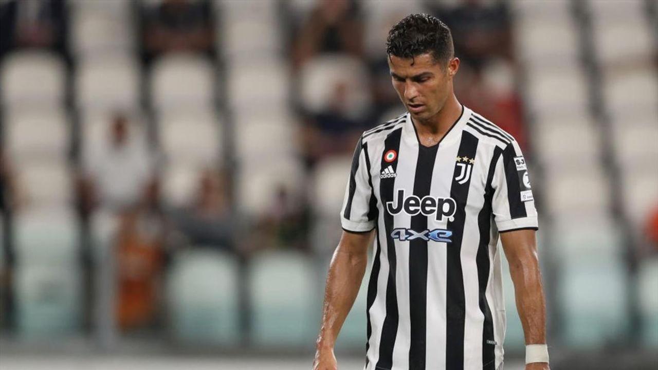 La Juve contro Cristiano Ronaldo, il club ricorre in cassazione per non pagargli 9,8 milioni