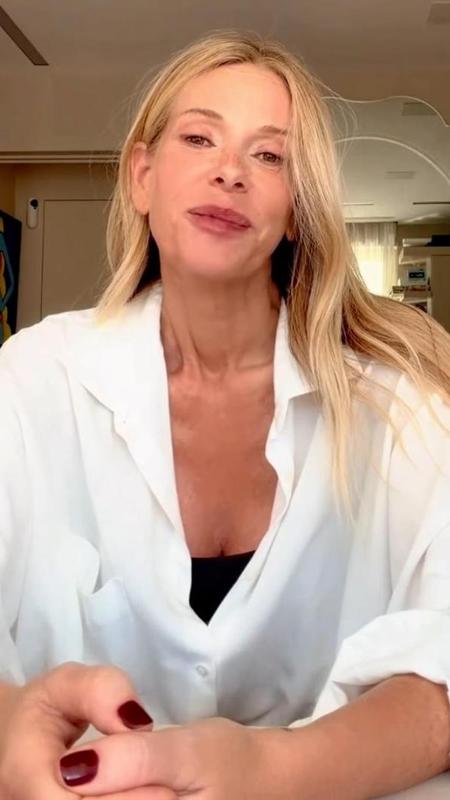 Alessia Marcuzzi: “Mi vergognavo della menopausa, tenevo gli assorbenti in borsa”