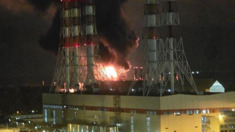 La proposta Usa all’Europa: “Comprate più gas dalla Russia”. Droni a San Pietroburgo
