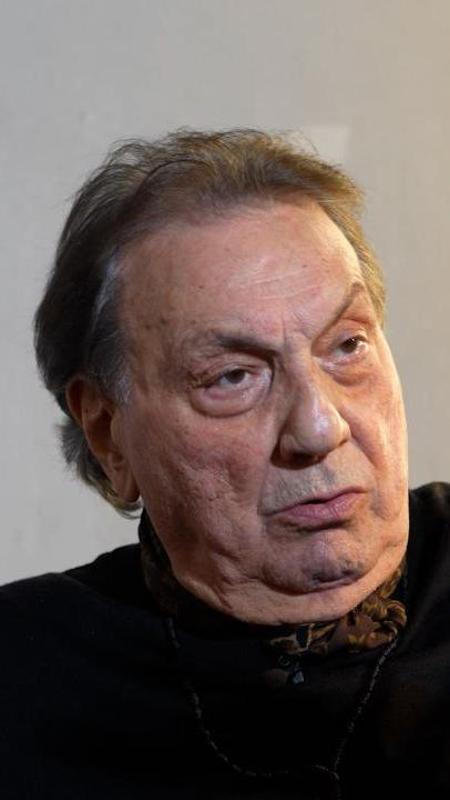"Suoni? Quanta gente porti?". Tullio De Piscopo denuncia il trattamento dei giovani musicisti