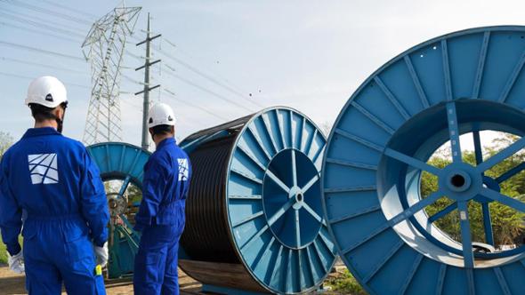 Il caldo fa volare la bolletta: a settembre consumi elettrici ai massimi dal 2014