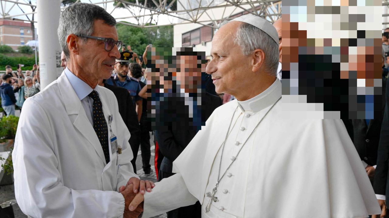 I medici del Papa: refertati gli esami istologici, non sono necessarie altre terapie