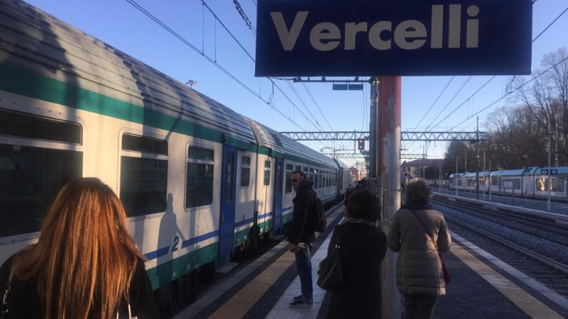 Sulla Torino-Milano treni “fantasma”: “Soppressi senza preavviso, così Halloween è in anticipo”