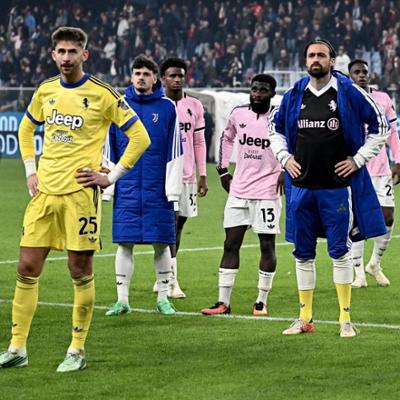 Ultima spiaggia, Carnevali a muso duro con la squadra: “Siamo la Juve!”