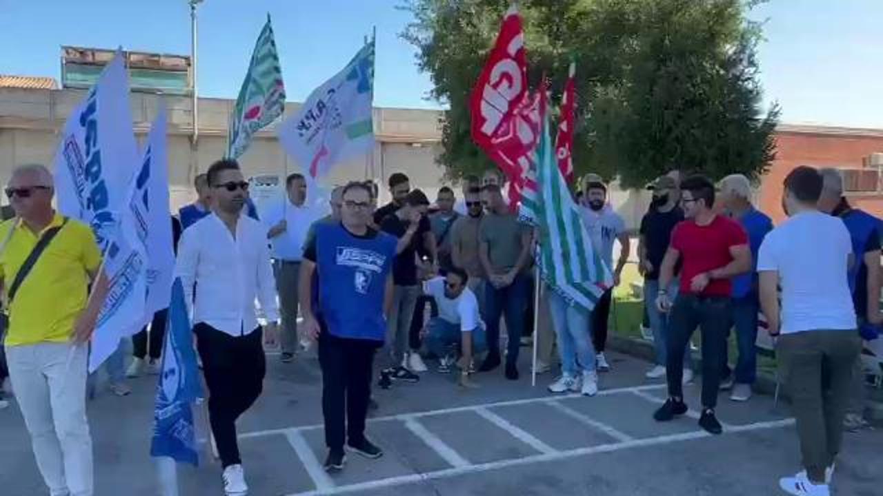 violenza-in-carcere-a-padova-sit-in-dei-sindacati-di-polizia