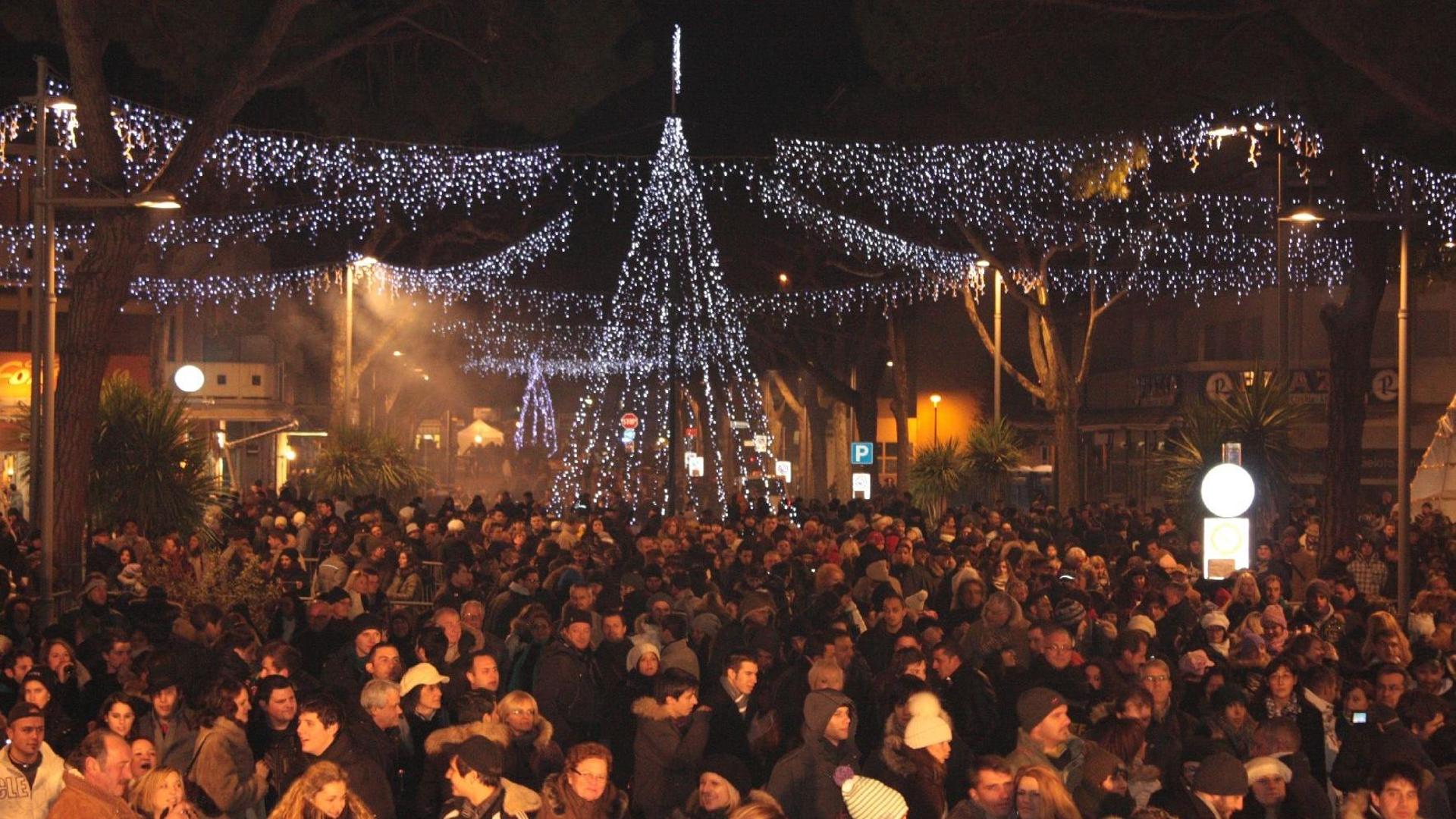 Notte Di San Silvestro Da Lignano A Forni Di Sopra La Piazza Il 