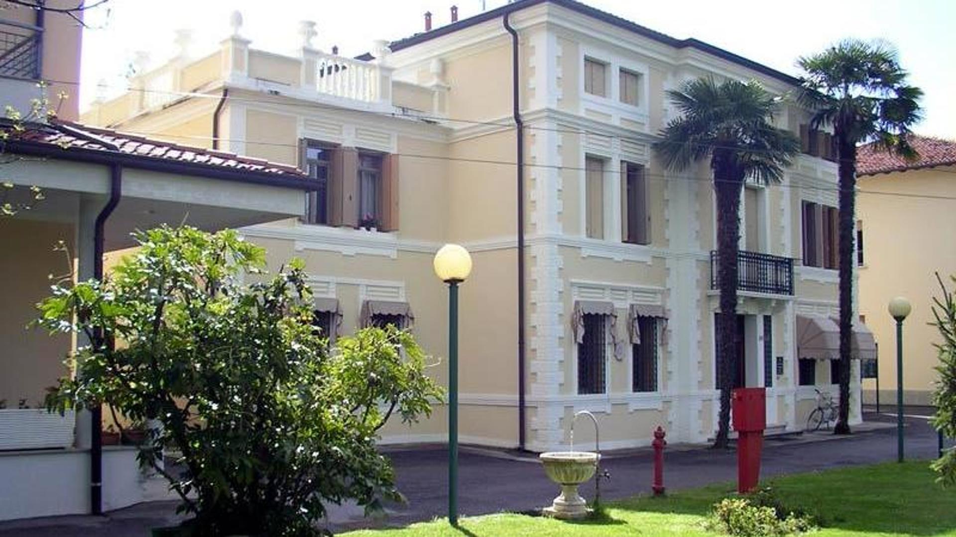 Morto L anziano Pestato In Casa Di Riposo Ora Omicidio Messaggero 