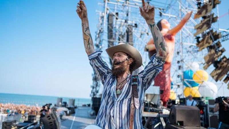 Riparte Da Lignano Il Tour Sulle Spiagge Di Jovanotti Un affare Da 