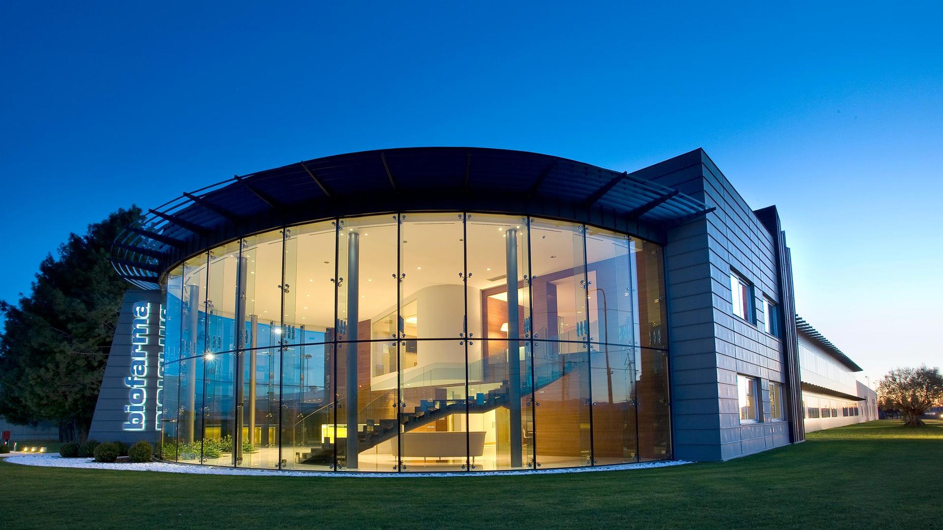 biofarma-fa-shopping-in-usa-e-acquista-us-pharma-lab-nord-est-economia
