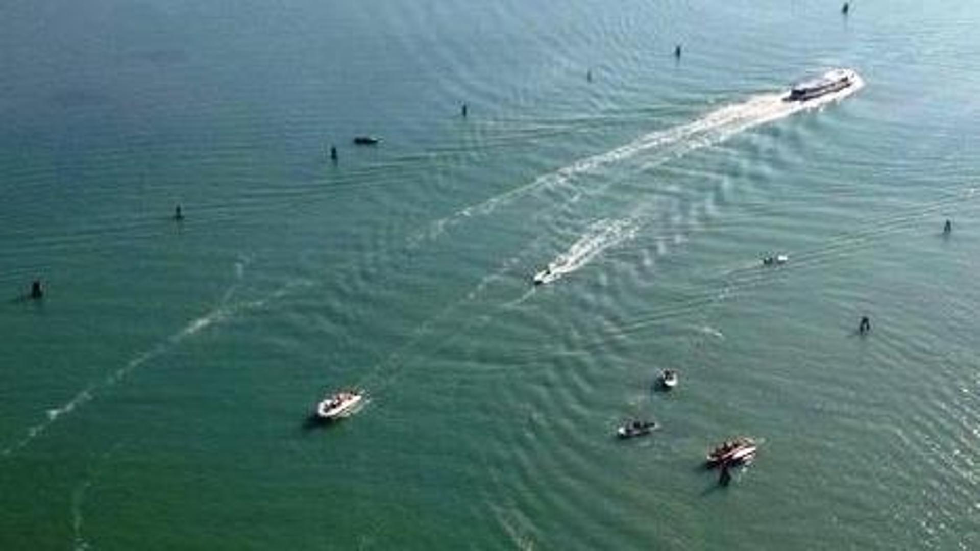 Incidente Nautico A Murano Barchino Si Ribalta Ferito In Pronto 