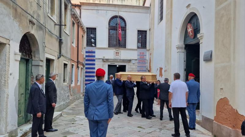 Venezia, l’ultimo saluto al conte Passi: «Marco ora sei nella luce