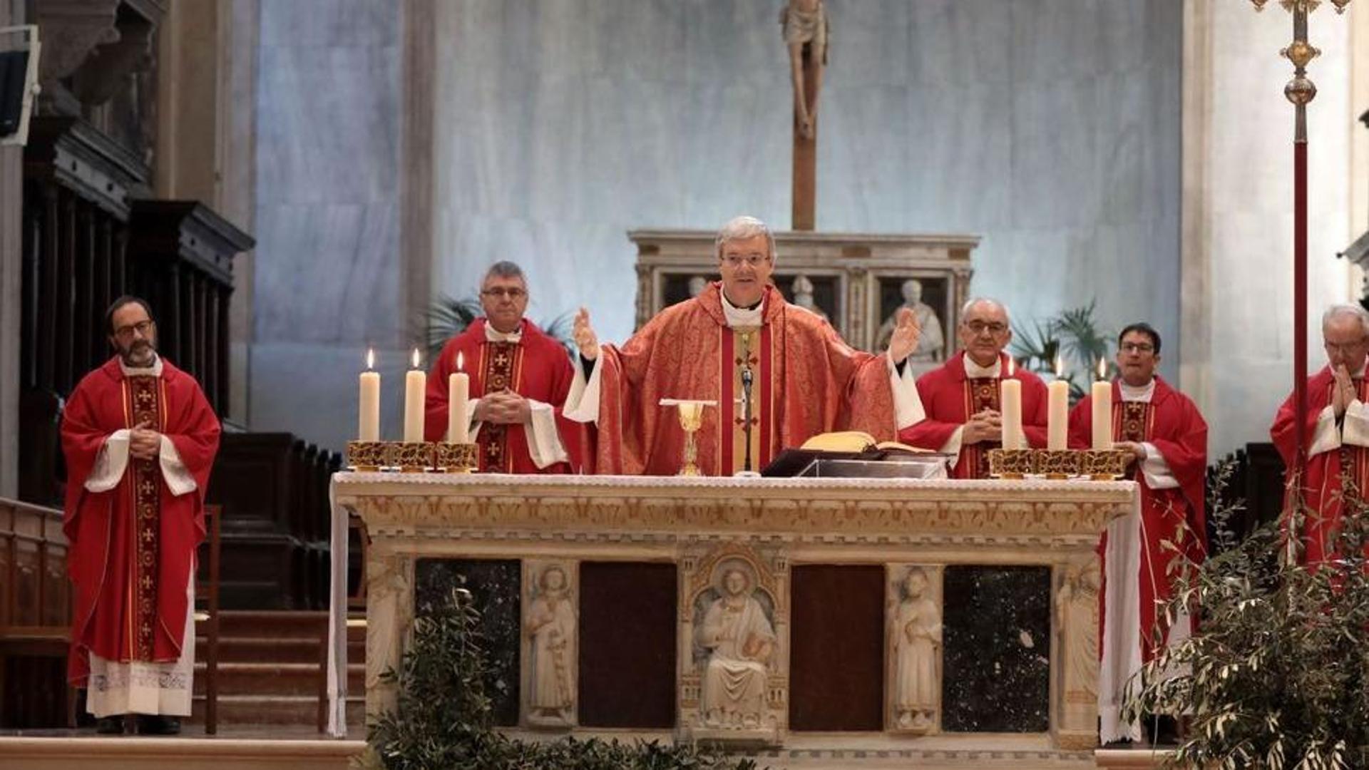 Morti senza il funerale La preghiera di Tomasi per il Corpus Domini